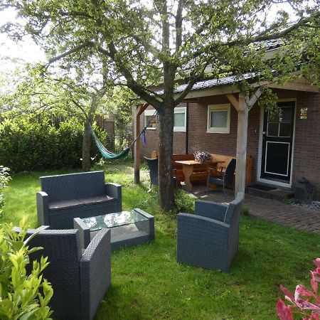 Familiehuis Achter De Duijnhoeve Zuidbakkum Esterno foto