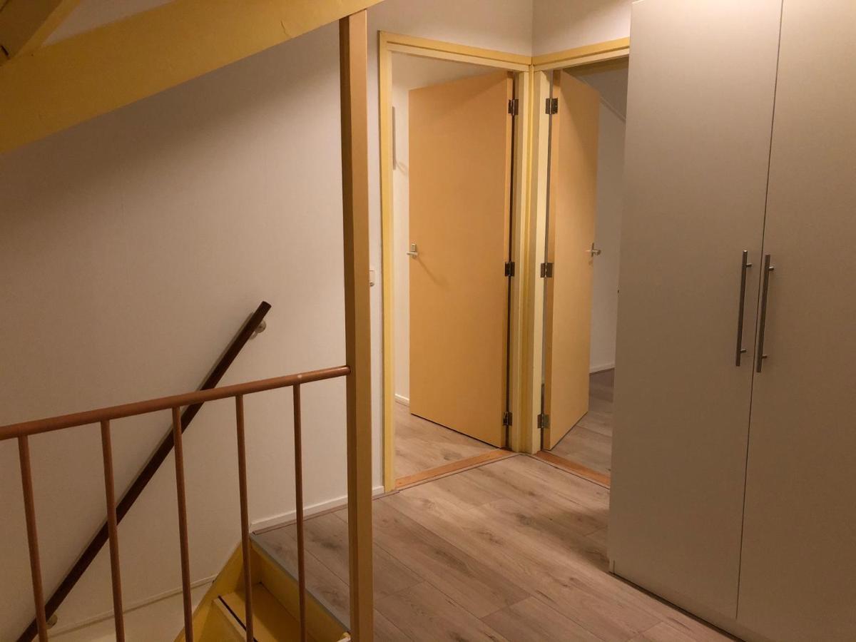 Familiehuis Achter De Duijnhoeve Zuidbakkum Esterno foto