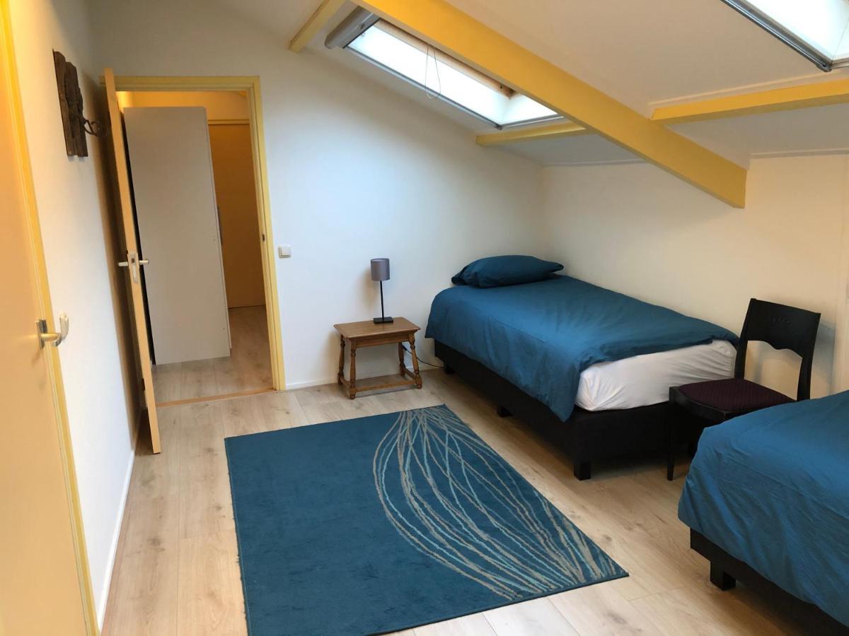 Familiehuis Achter De Duijnhoeve Zuidbakkum Esterno foto
