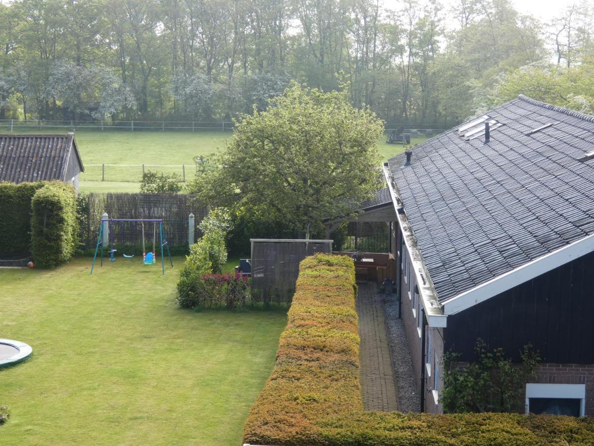 Familiehuis Achter De Duijnhoeve Zuidbakkum Esterno foto