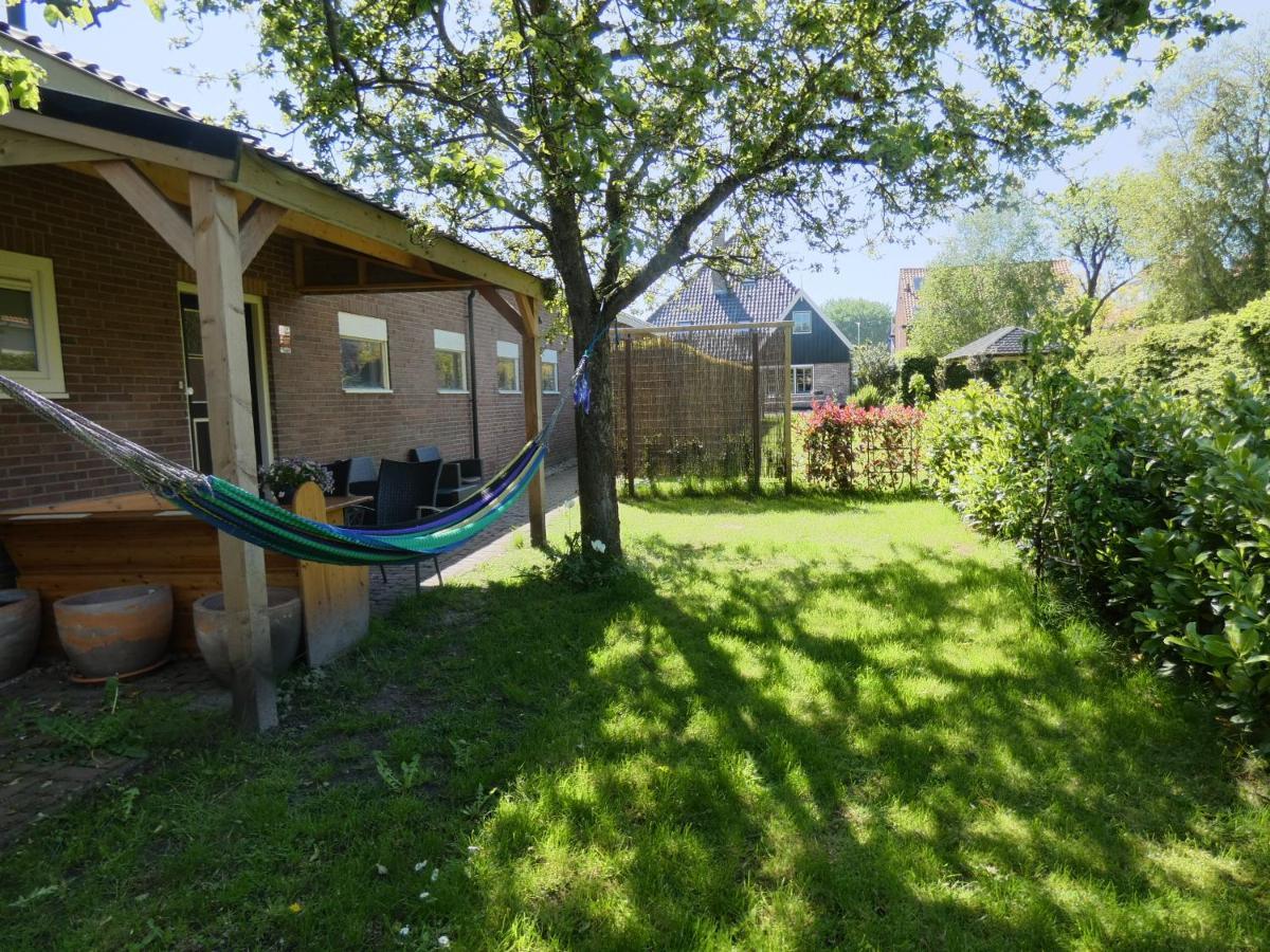 Familiehuis Achter De Duijnhoeve Zuidbakkum Esterno foto