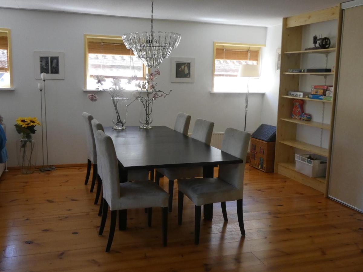 Familiehuis Achter De Duijnhoeve Zuidbakkum Esterno foto