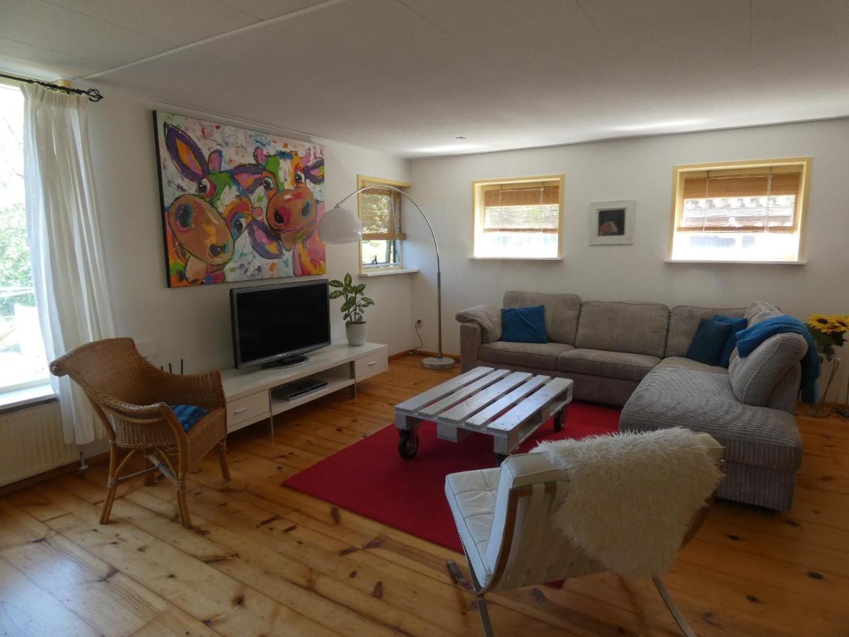 Familiehuis Achter De Duijnhoeve Zuidbakkum Esterno foto